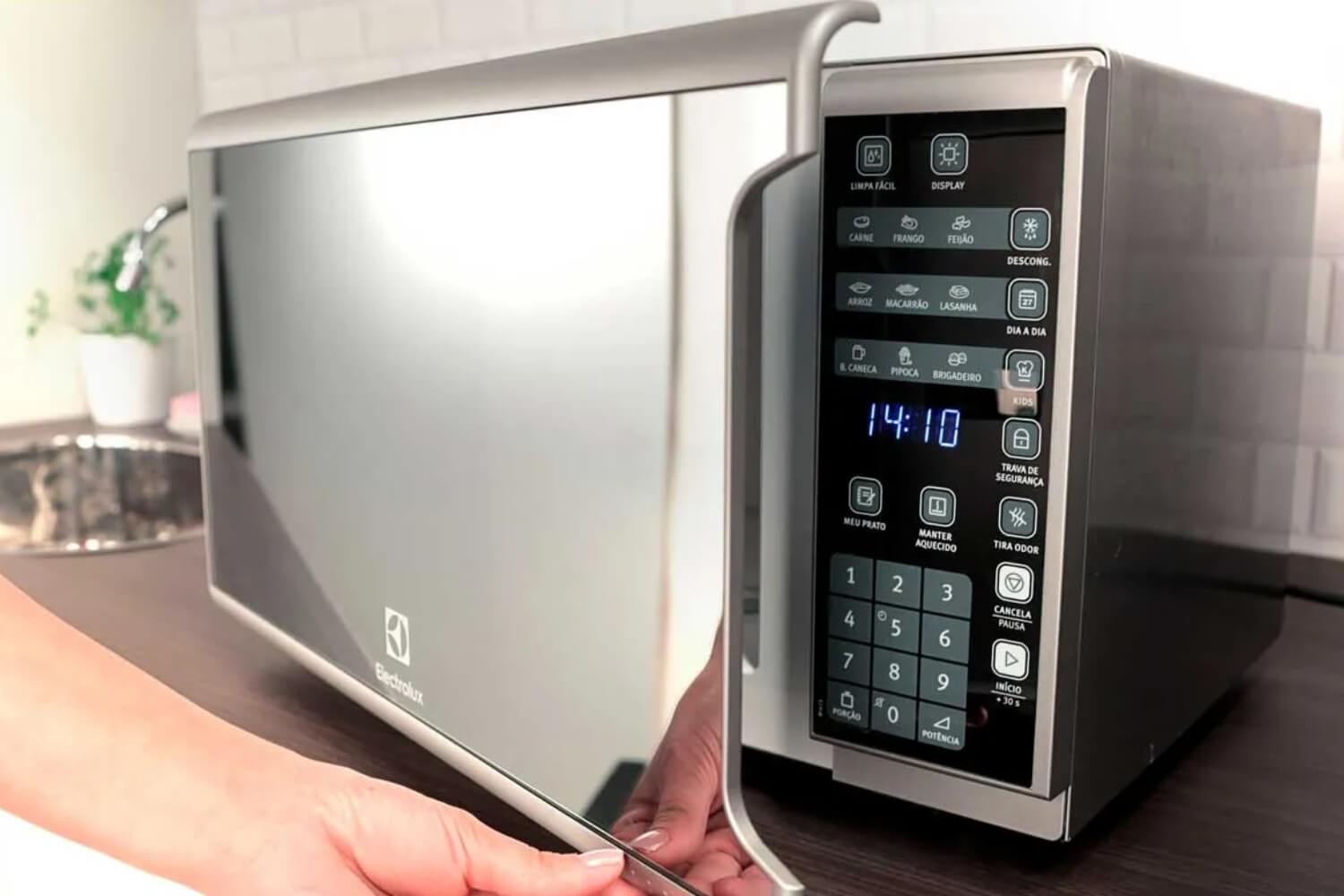 Melhor micro-ondas Electrolux: os 10 melhores em 2026